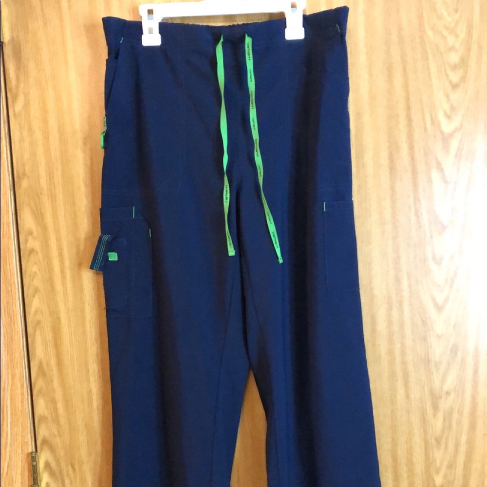 Scrub bottoms